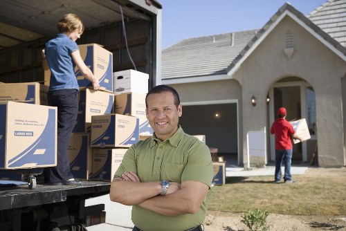 Moving truck service for Camden residential and commercial moves